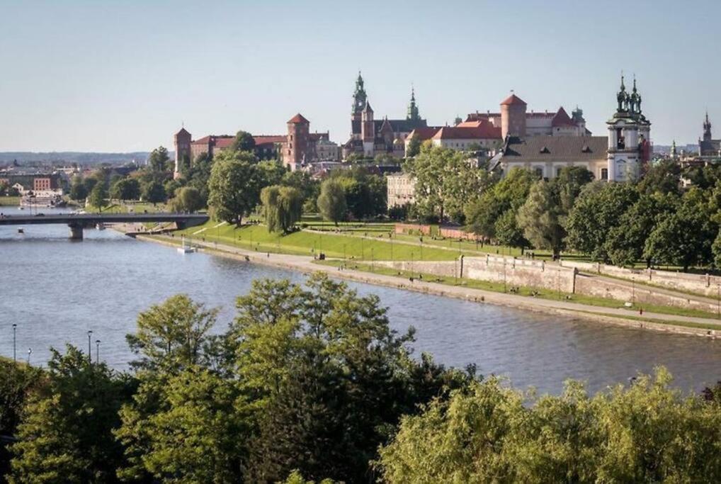 Premium Apartment For Jewish Quarter & Old Town Plus Pool クラクフ エクステリア 写真
