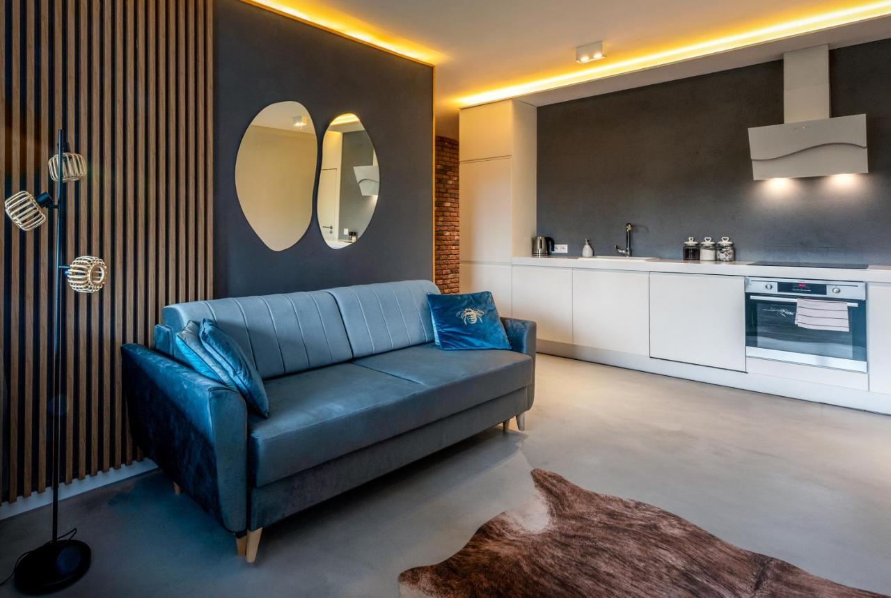 Premium Apartment For Jewish Quarter & Old Town Plus Pool クラクフ エクステリア 写真
